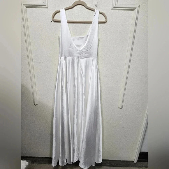 Lulu's Endless Radiance Ivory Satin Sleeveless Maxi Dress With Pockets Wedding - Picture 12 of 14